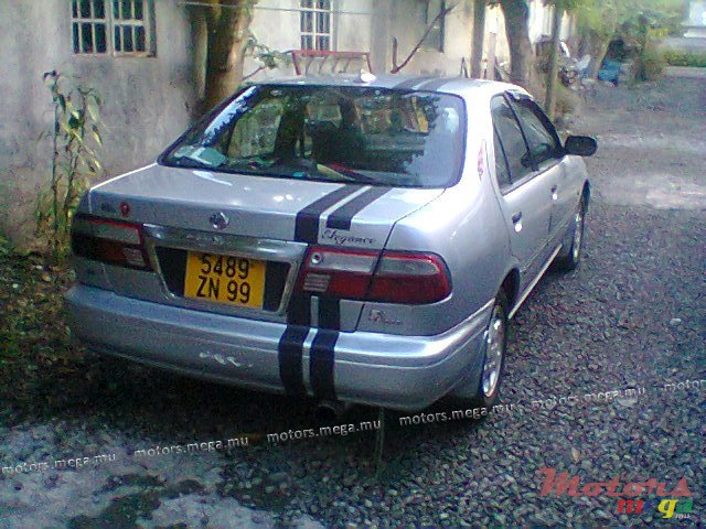 1999' Nissan photo #5