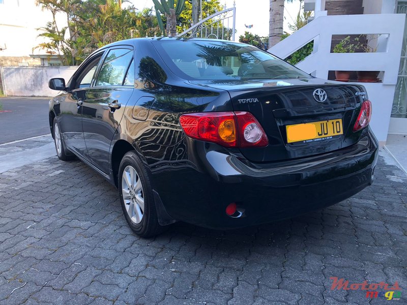 2010' Toyota Corolla photo #3