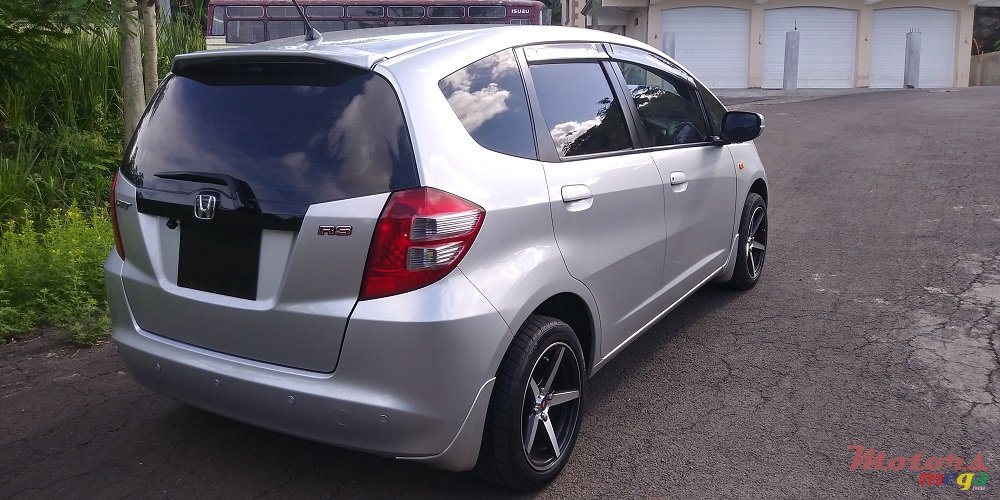 2009' Honda Fit 1.3 photo #4