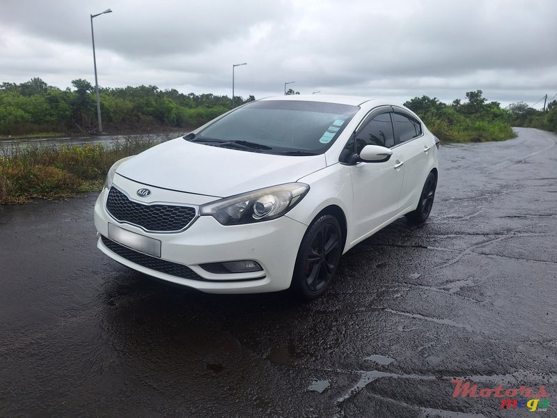 2013' Kia Cerato photo #2