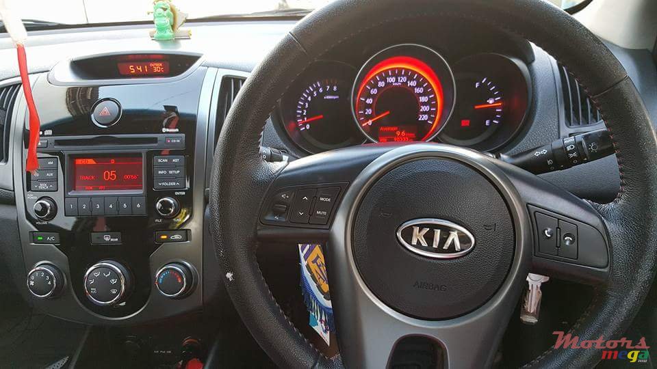 2012' Kia Koup photo #3
