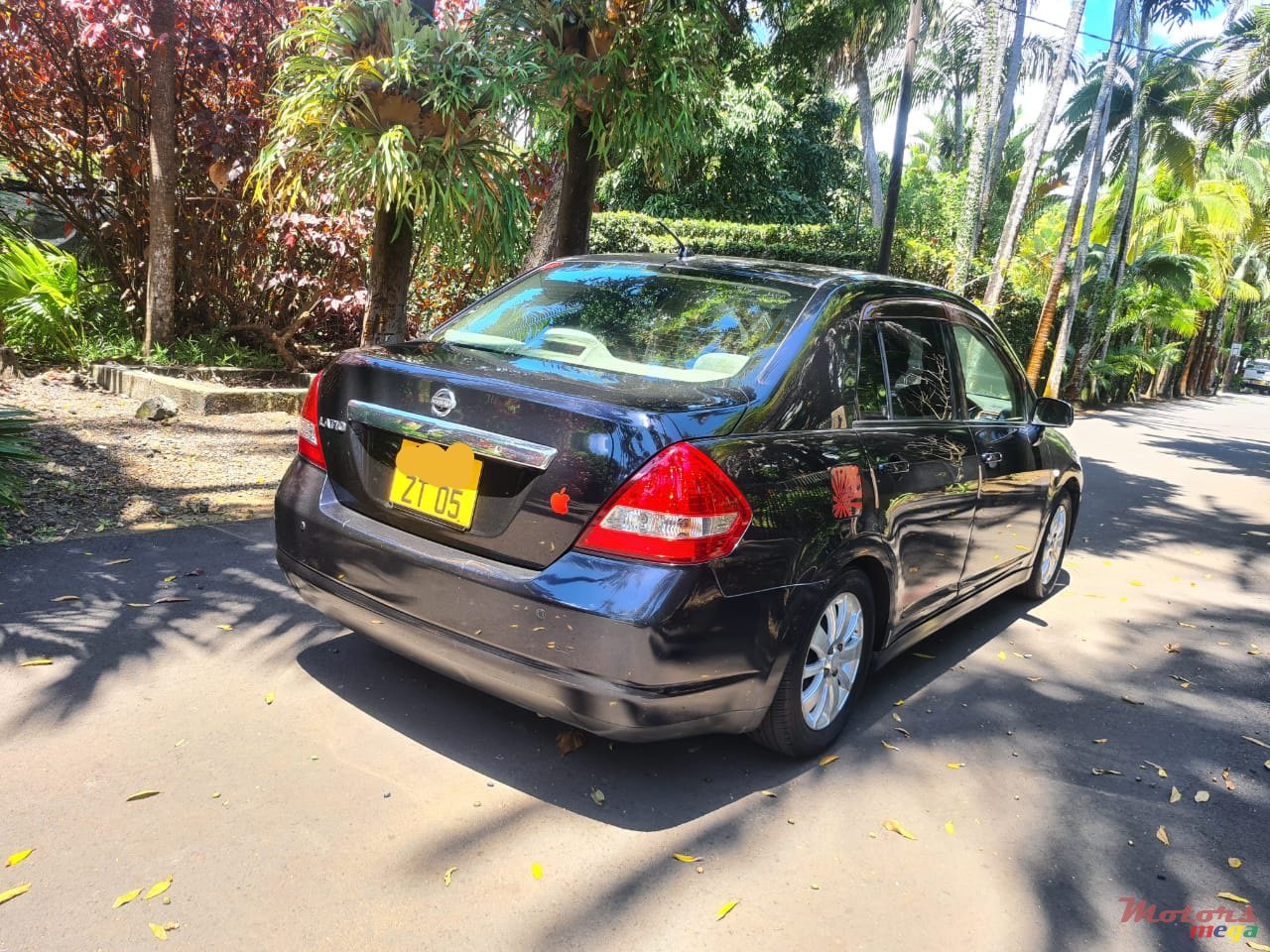 2005' Nissan Tiida photo #4