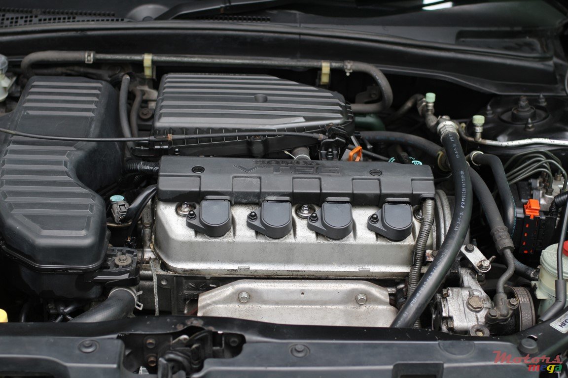 2004' Honda Civic Vtec Es8 photo #7