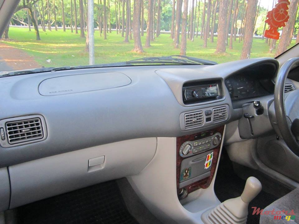 1999' Toyota Corolla LIMITED EDITION photo #7