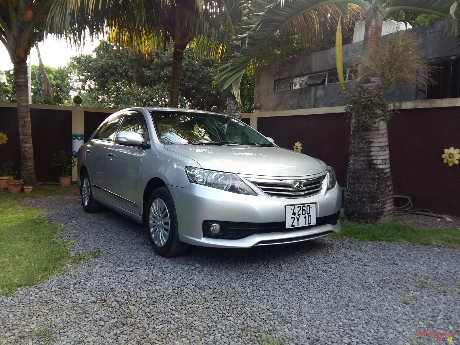 2010' Toyota photo #3