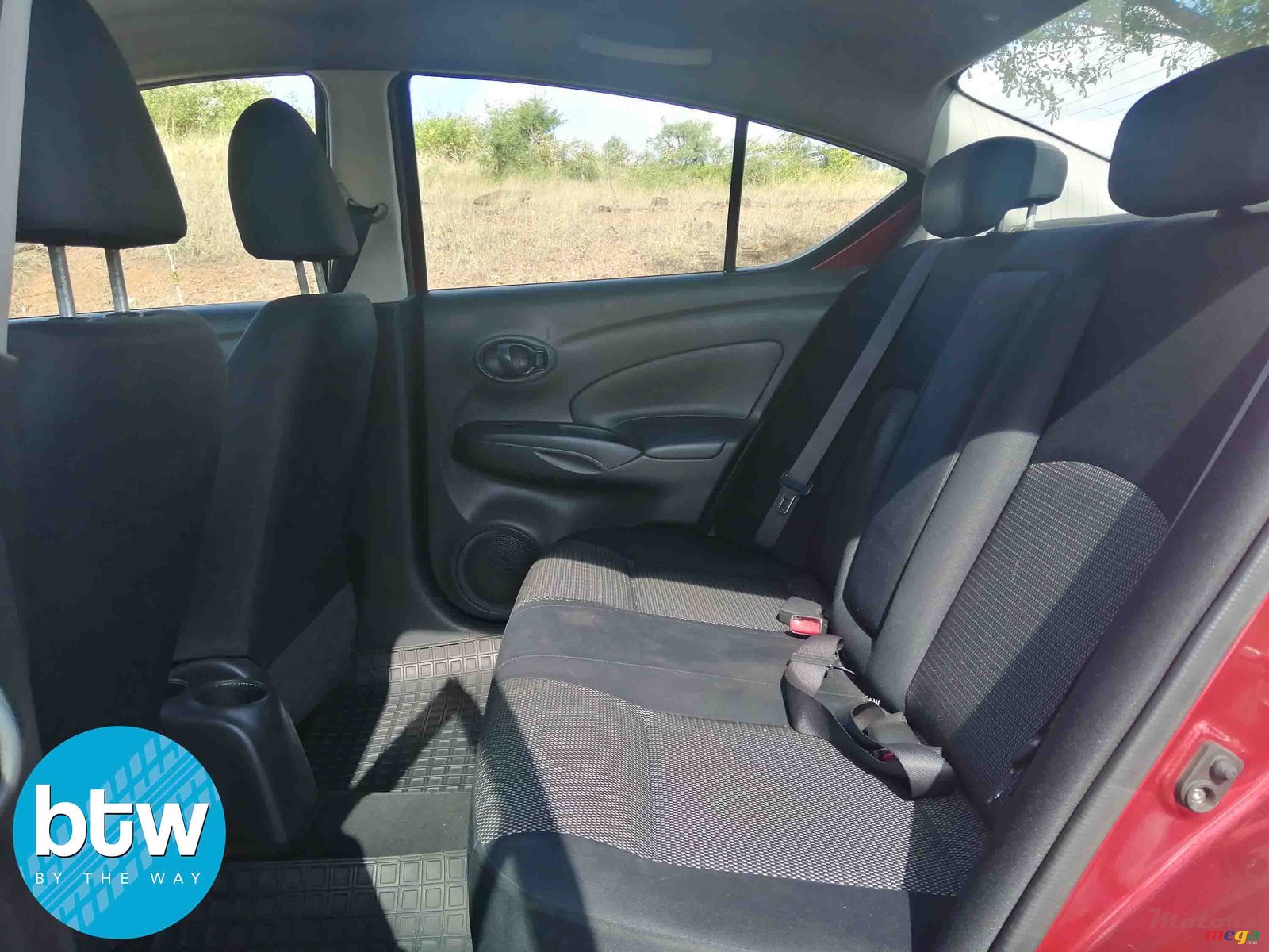 2014' Nissan Almera photo #4