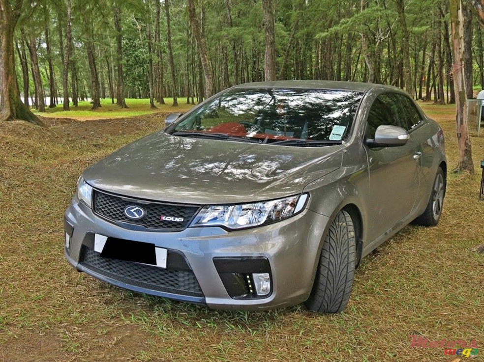 2010' Kia Koup OEM LED Tail Lights photo #3