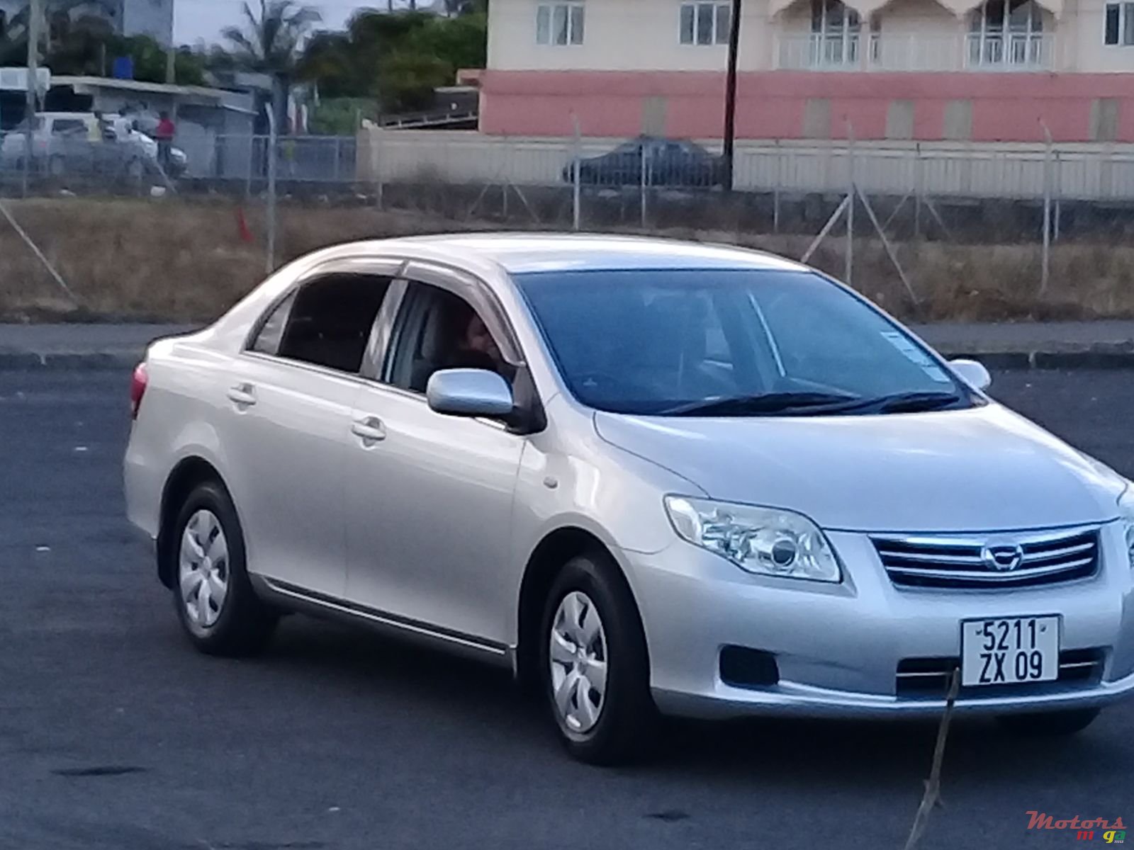 2009' Toyota Axio G edition photo #1