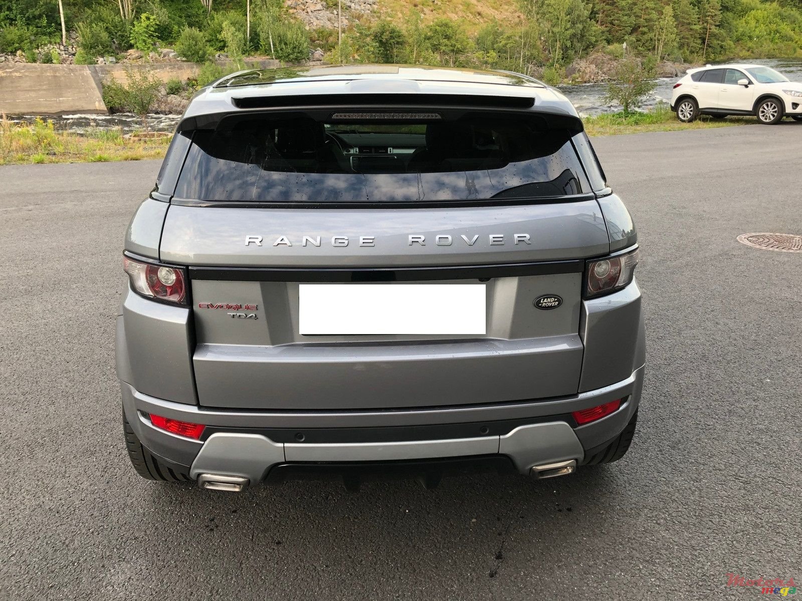 2012' Rover Range Rover photo #2