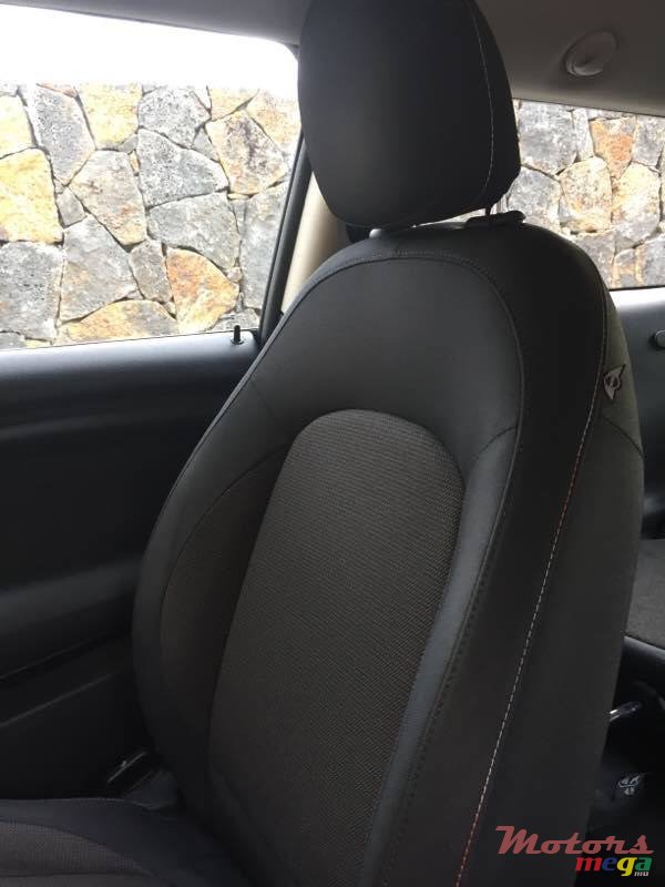 2014' MINI Cooper Mini Cooper one Dec 2014 photo #5