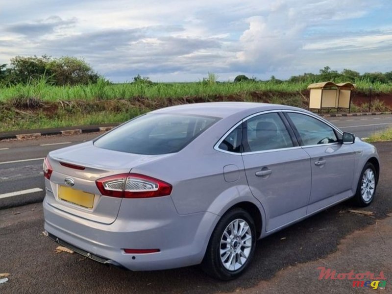 2014' Ford Mondeo photo #1