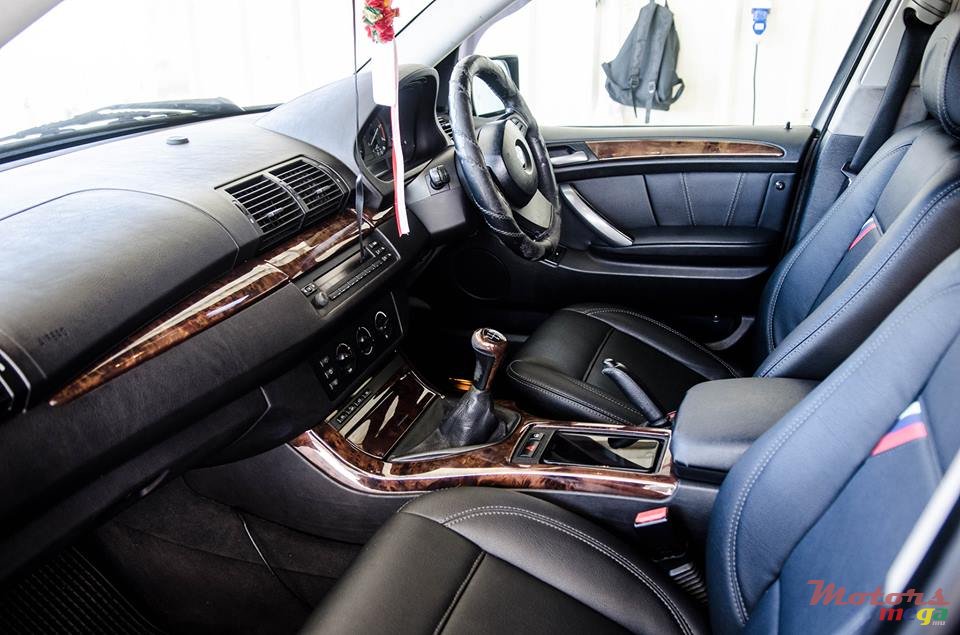 2004' BMW X5 Sports Edition photo #5