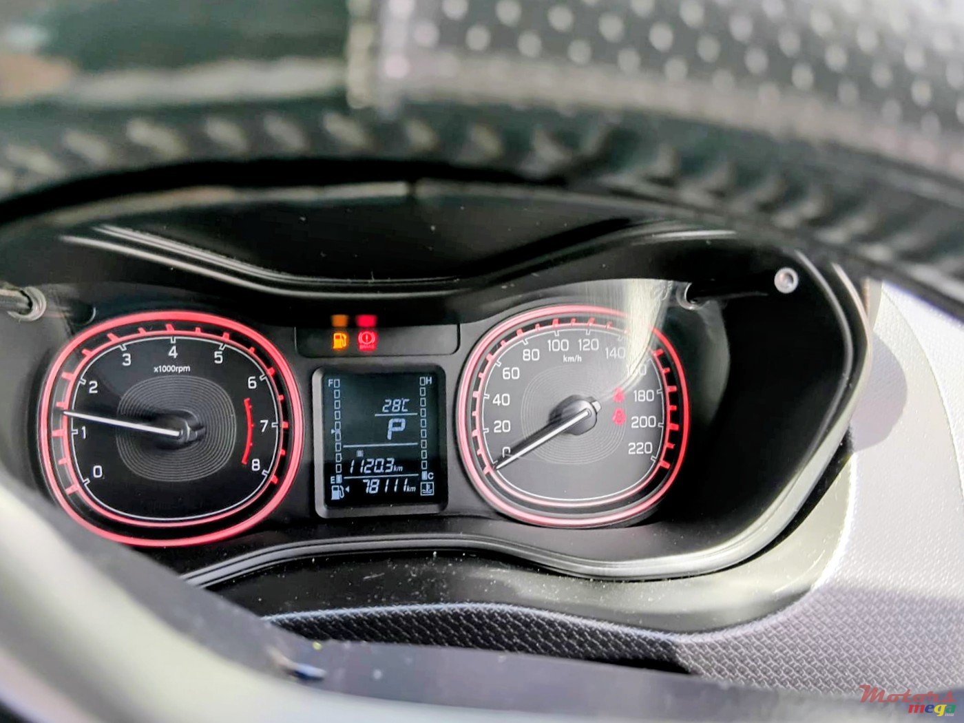 2022' Suzuki Vitara photo #4