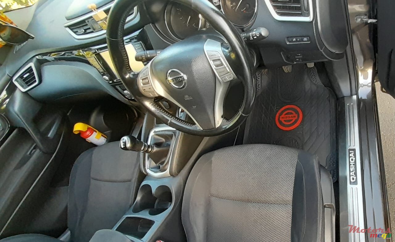 2016' Nissan Qashqai Turbo photo #5