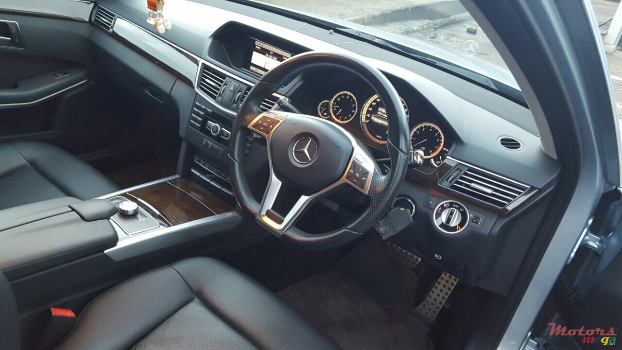 2013' Mercedes-Benz E-Class photo #4