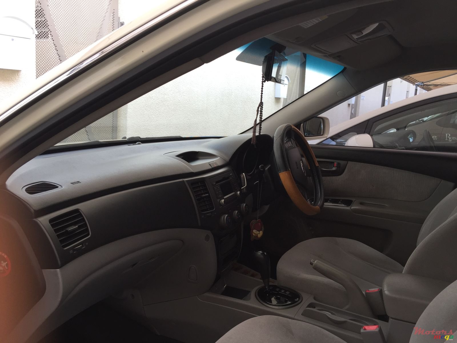 2009' Kia Optima photo #3