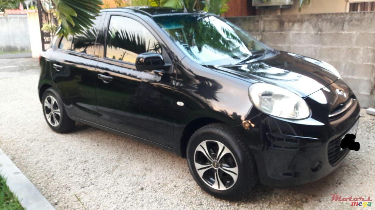 2012' Nissan March photo #2