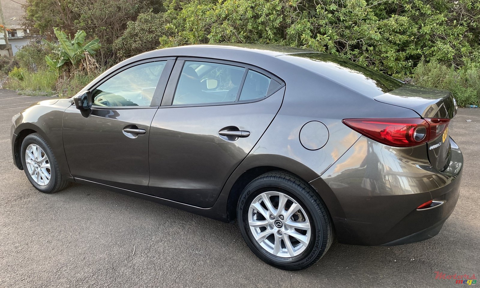 2014' Mazda 3 SKYACTIVE photo #5