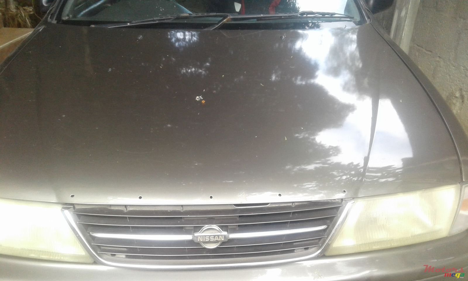 1998' Nissan Sunny photo #1