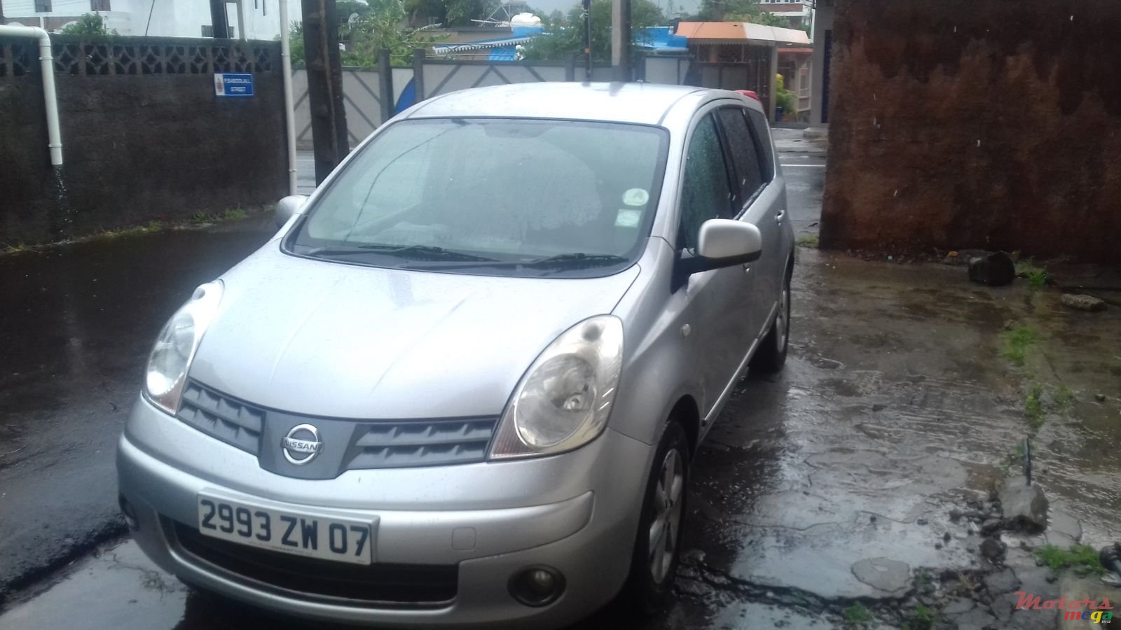 2007' Nissan Note photo #1