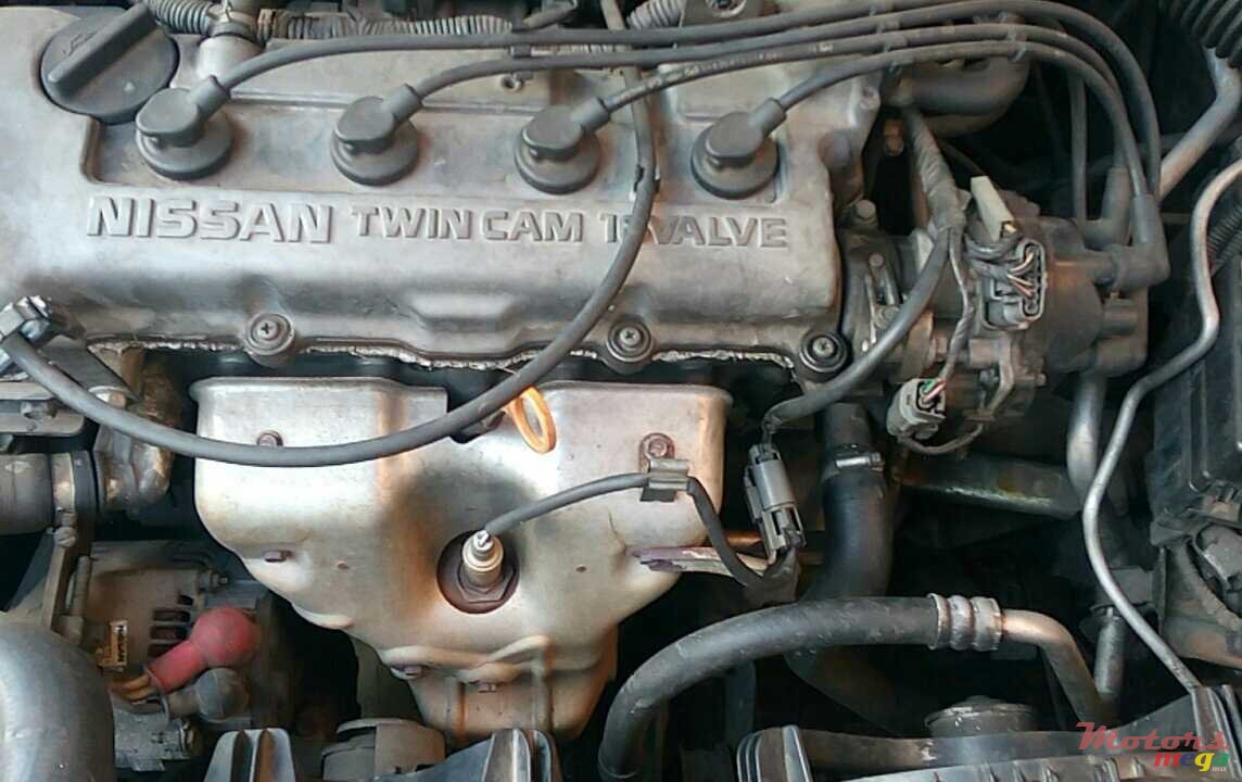 2000' Nissan Primera photo #1