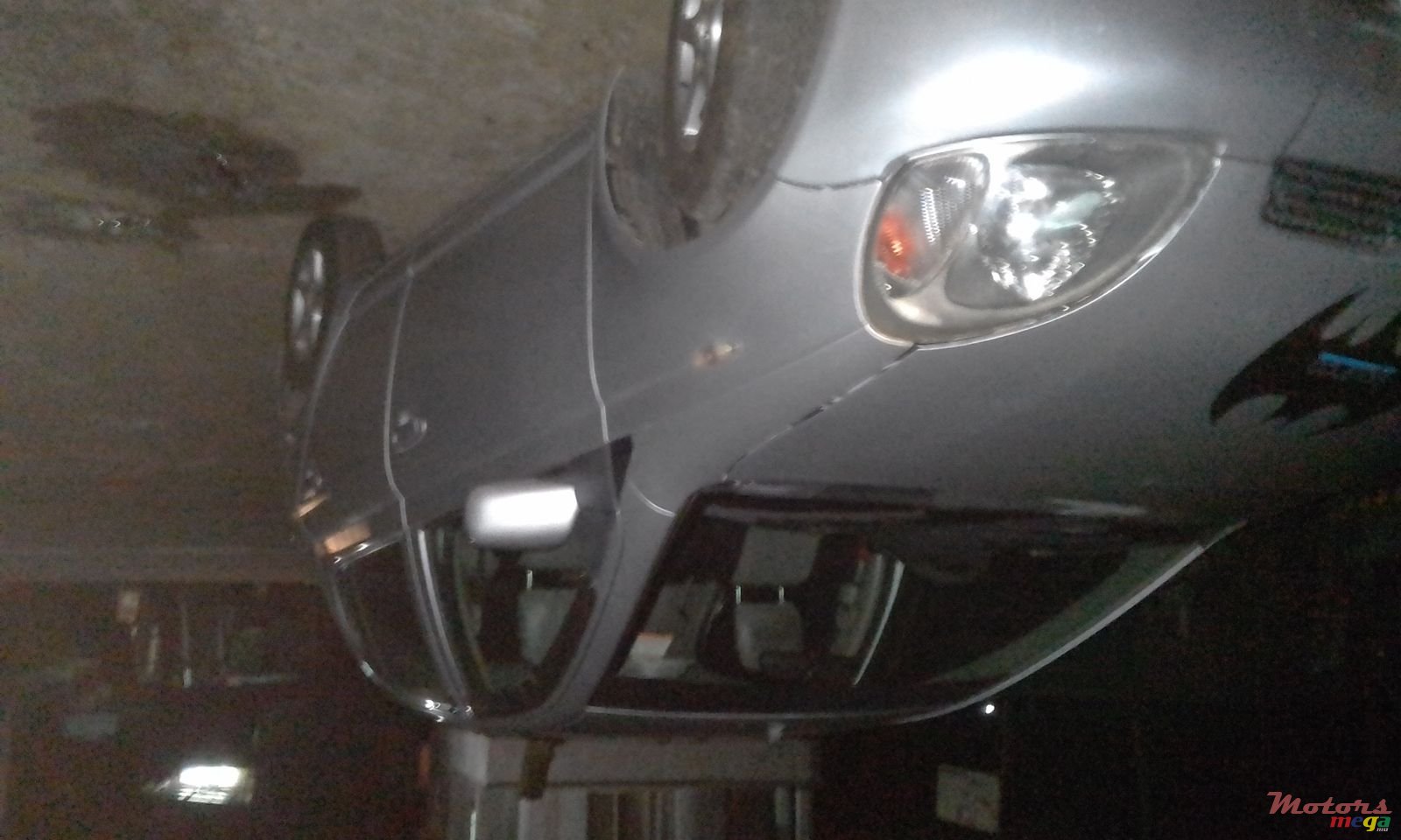 1999' Toyota Vitz photo #5