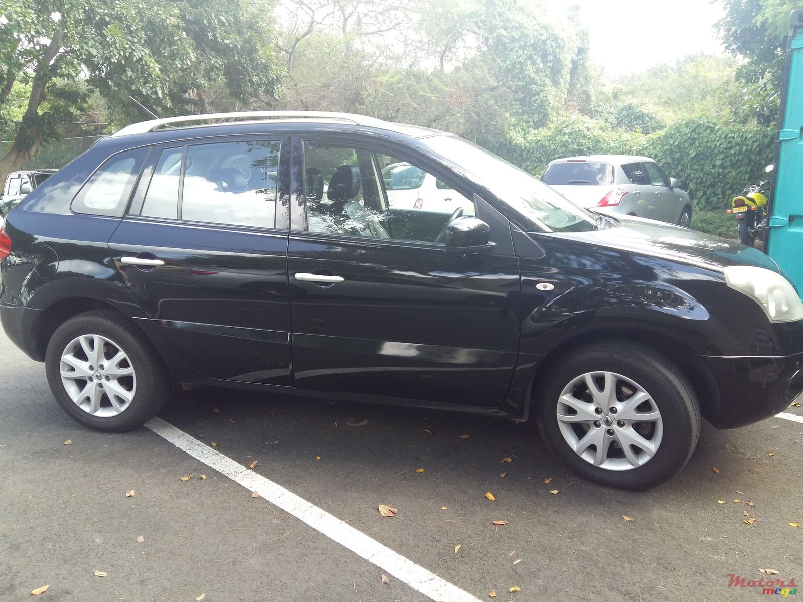 2009' Renault Koleos photo #4