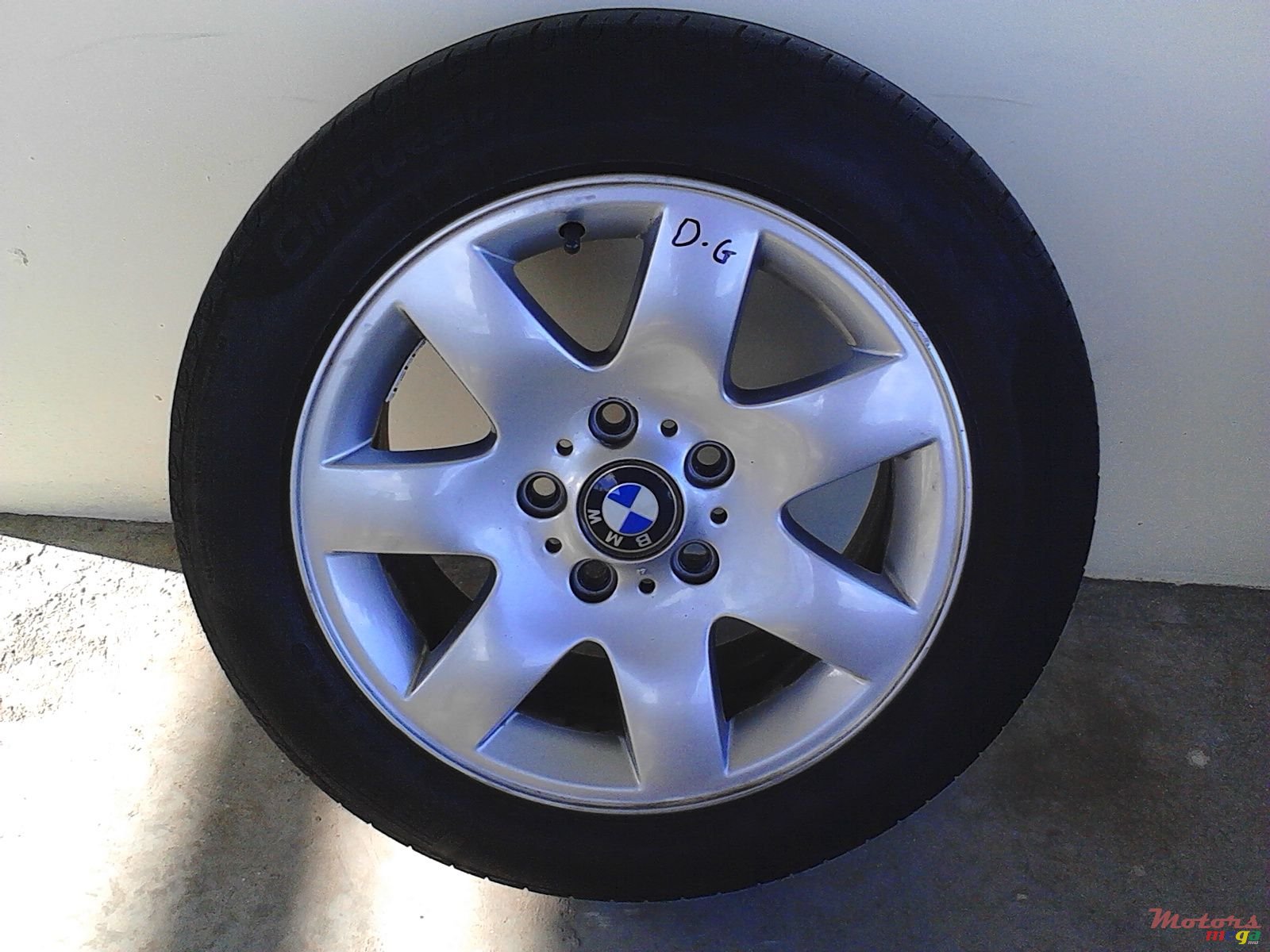 2000' BMW 318 photo #1