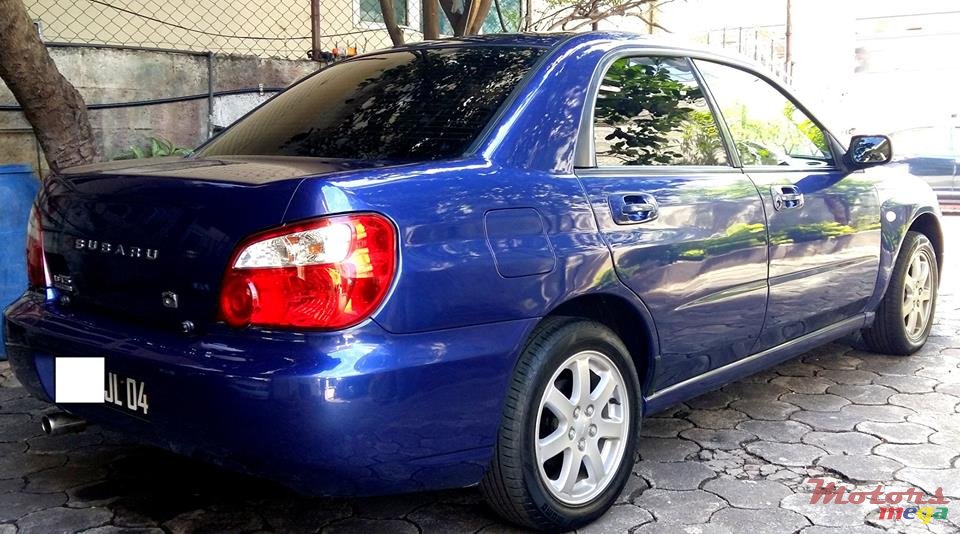 2004' Subaru photo #4