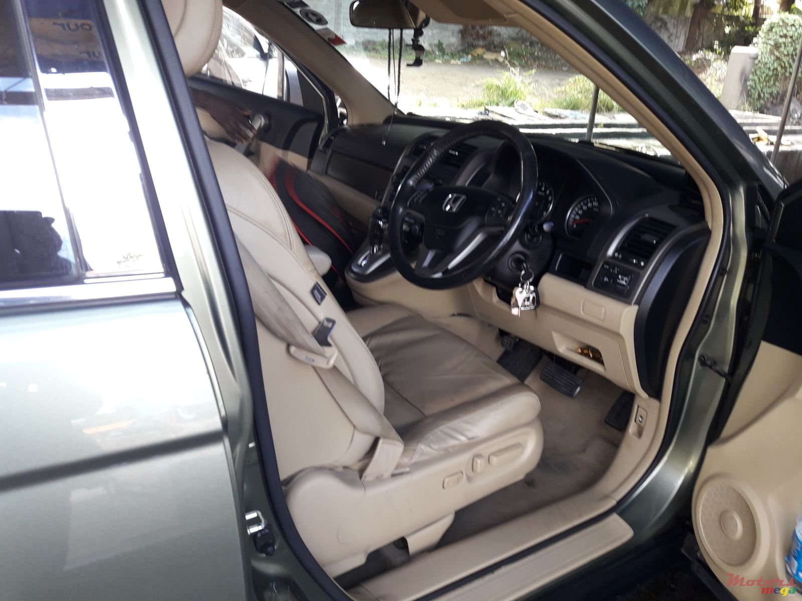 2008' Honda CR-V photo #3