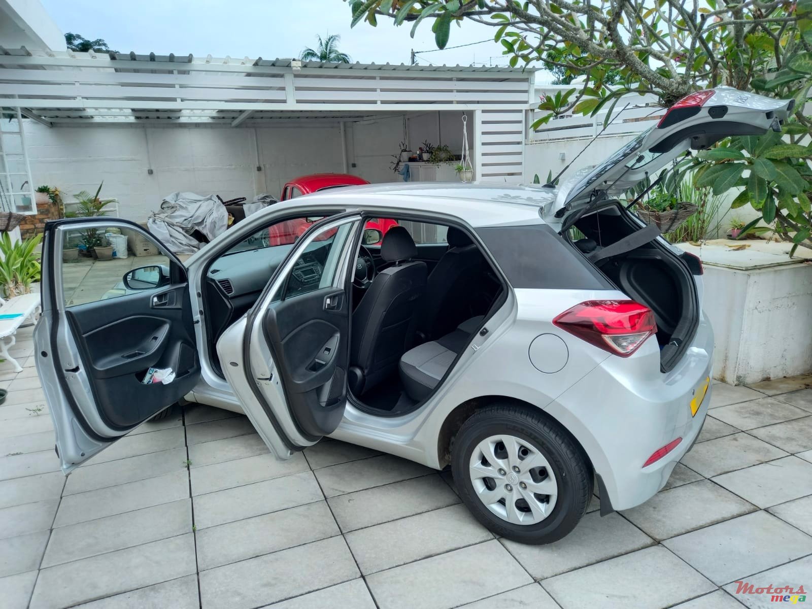 2018' Hyundai i20 photo #4