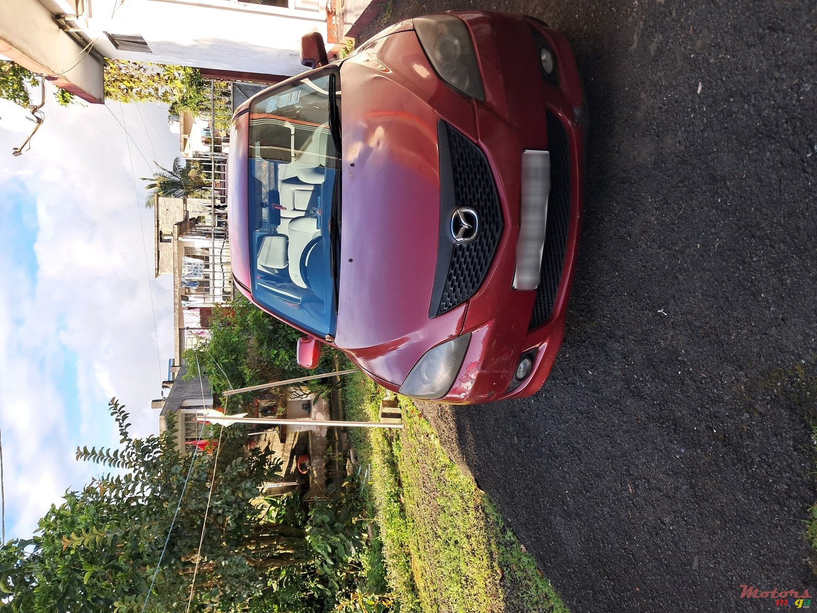 2005' Mazda Axela photo #1