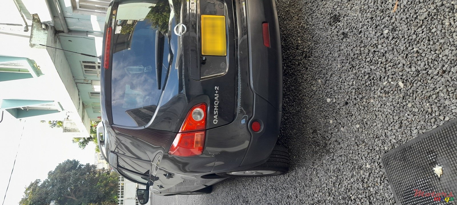 2009' Nissan Qashqai+2 photo #2