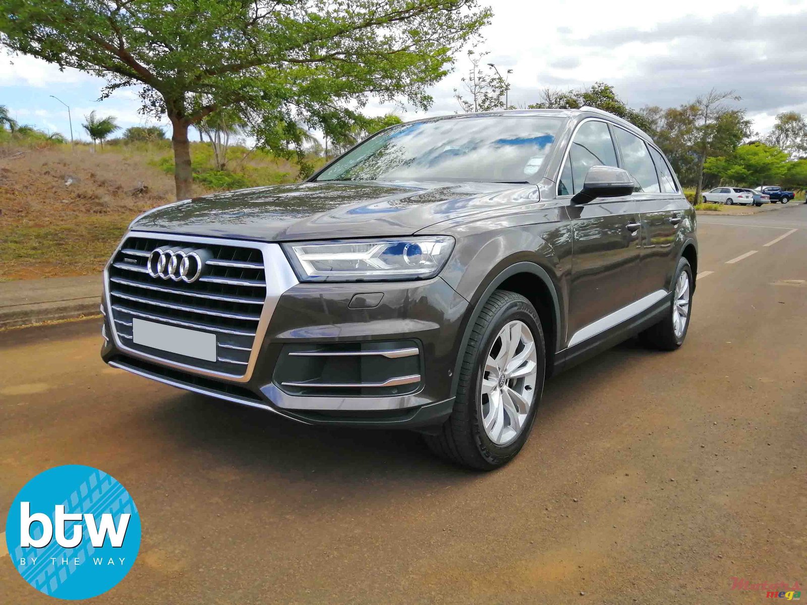 2018' Audi Q7 photo #2