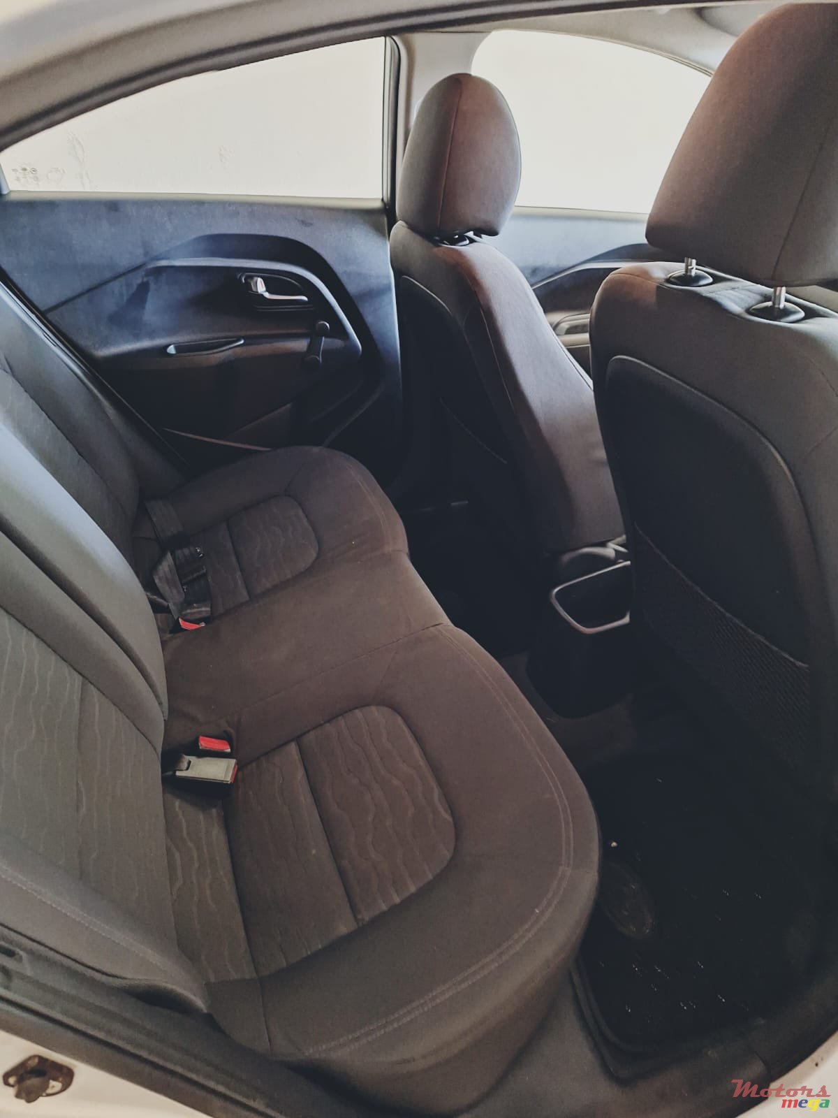 2012' Kia Rio photo #5