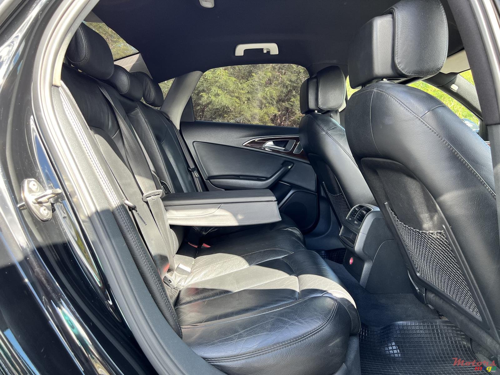 2012' Audi A6 photo #6