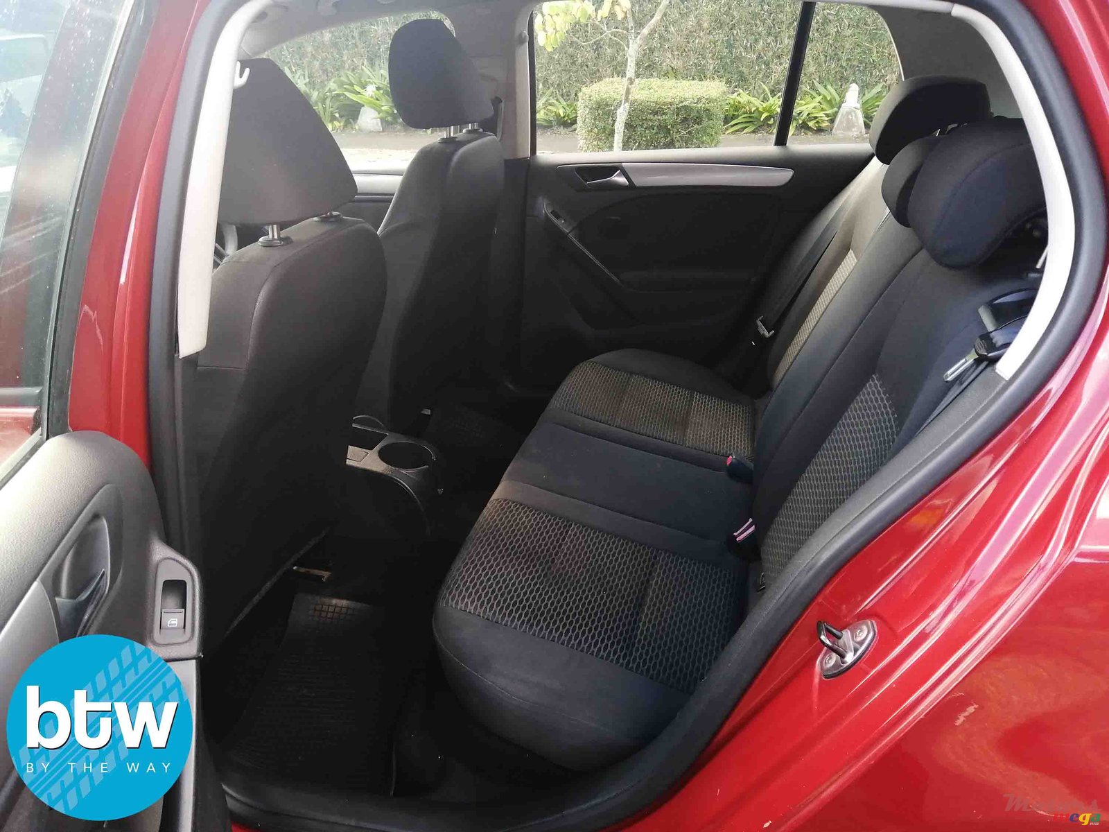 2010' Volkswagen Golf 6 photo #3