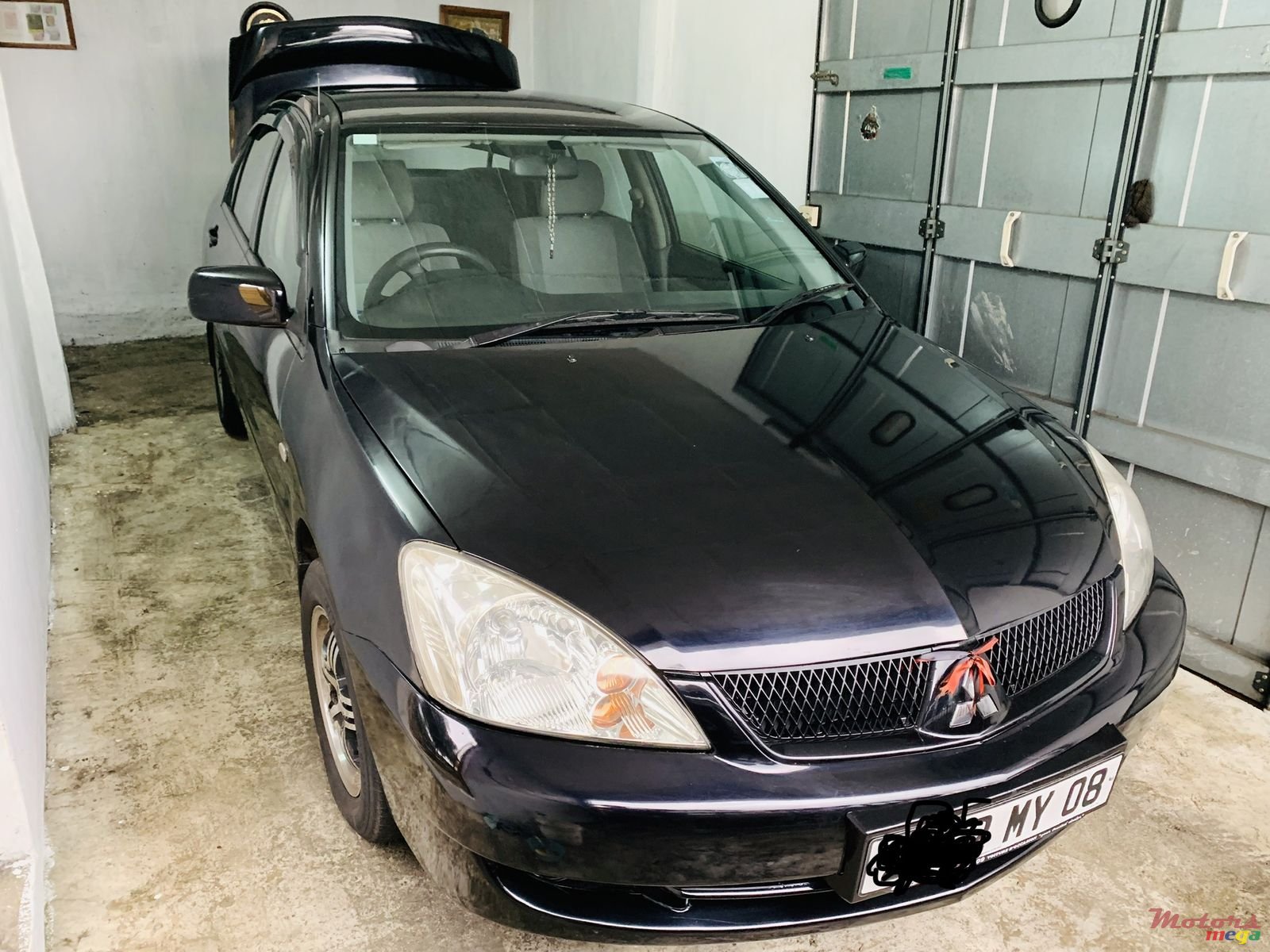 2008' Mitsubishi Lancer photo #1