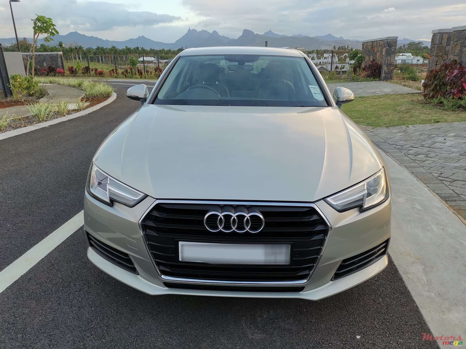 2017' Audi A4 1.4 TFSI photo #5