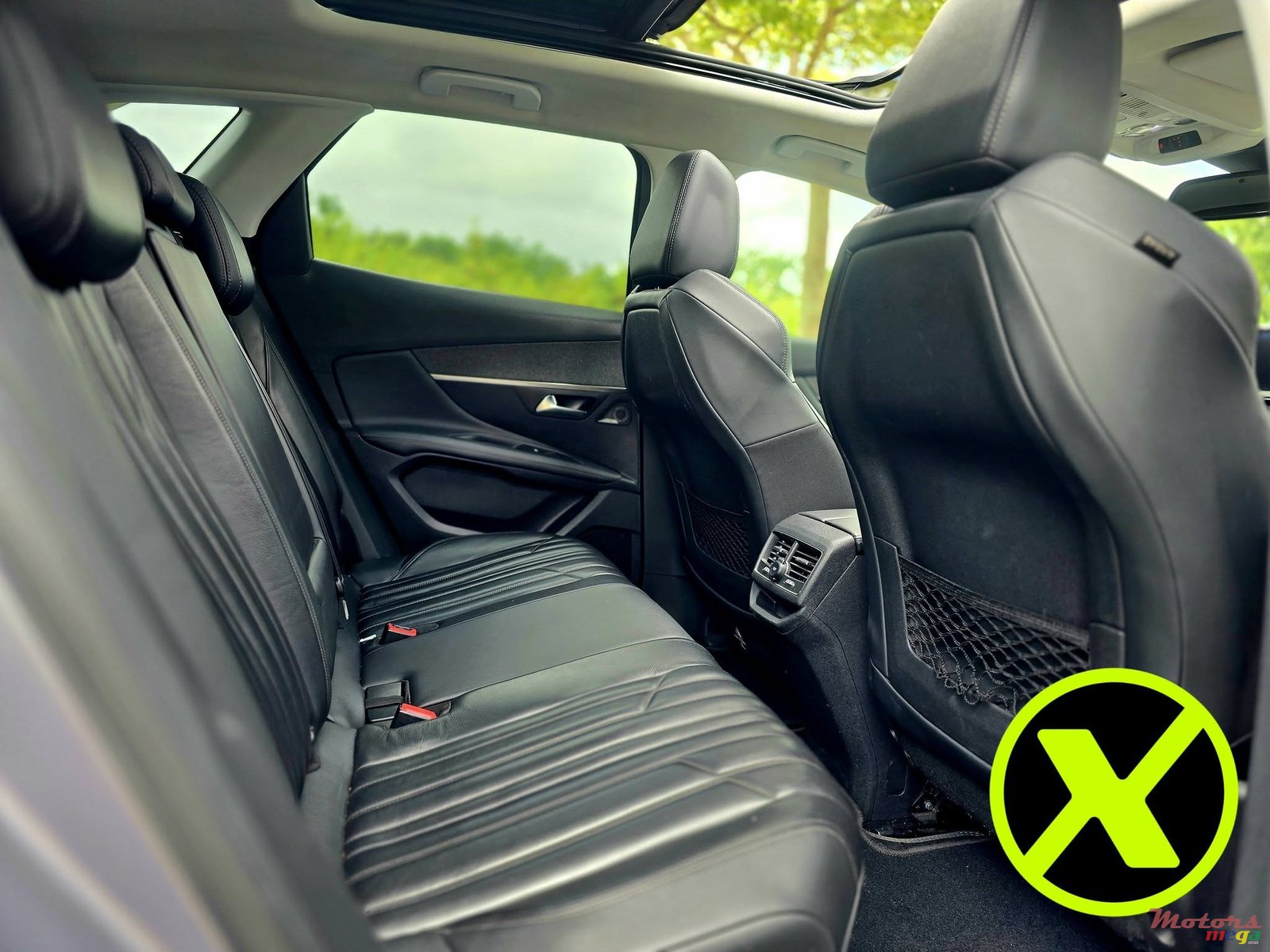 2019' Peugeot 3008 photo #4