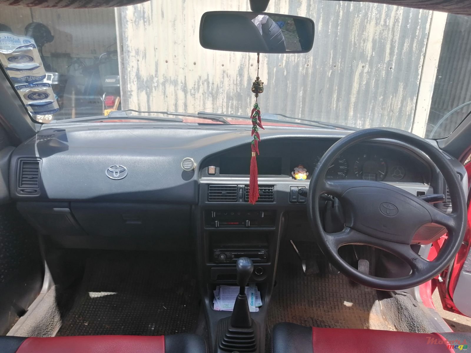 1998' Toyota Tazz photo #3