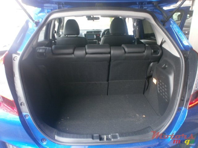 2014' Honda FIT USA fit hybrid (new shape) photo #6