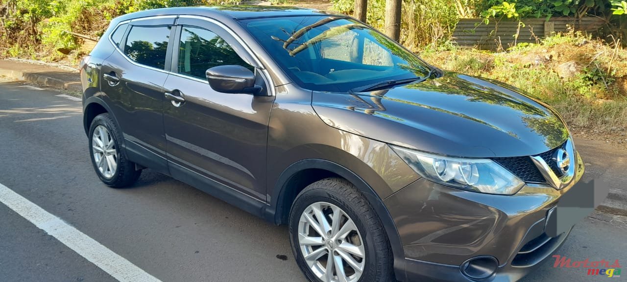 2016' Nissan Qashqai Turbo photo #1