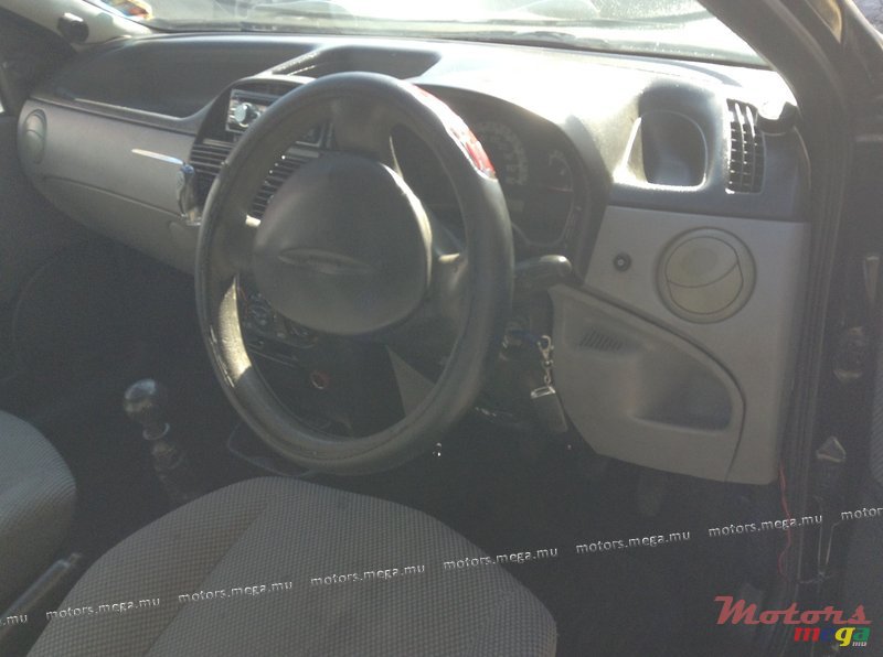 2001' Fiat Punto photo #4