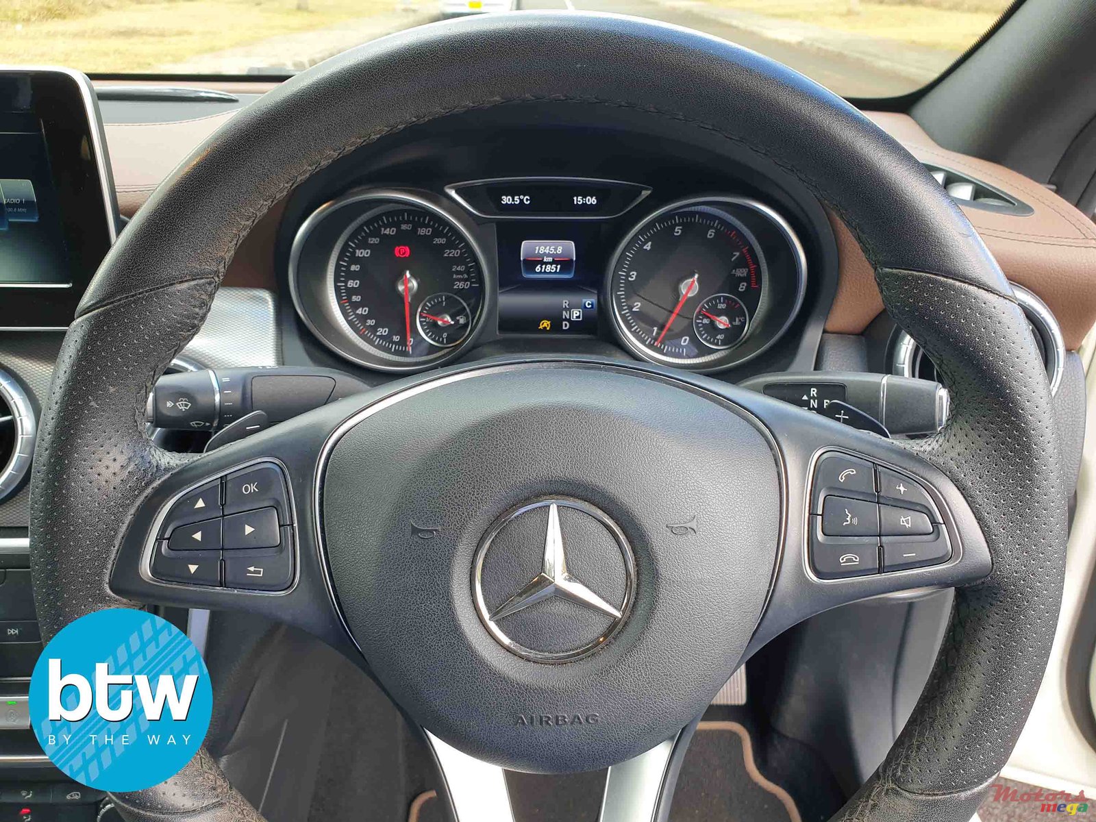 2016' Mercedes-Benz CLA 200 photo #7