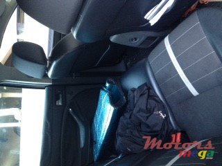 2012' Ford Kuga photo #6