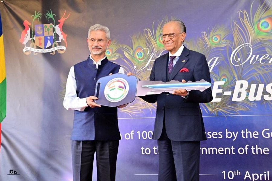 Dr Subrahmanyam Jaishankar and Navin Ramgoolam