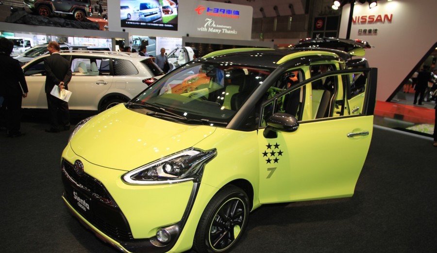 2016 Toyota Sienta Mini-MPV Launched In Malaysia