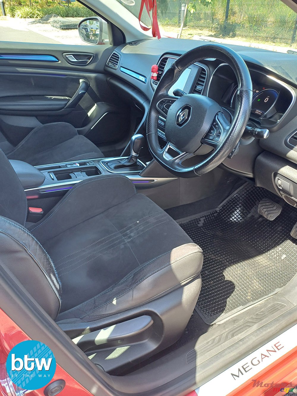 2017' Renault Megane GT Line photo #6