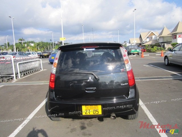 2005' Mitsubishi Colt photo #5